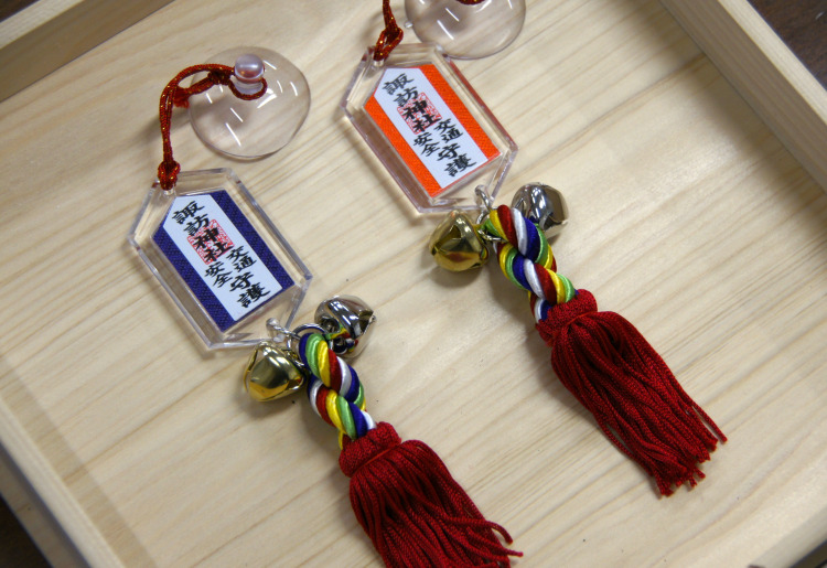 交通安全御守（大・吸盤付）